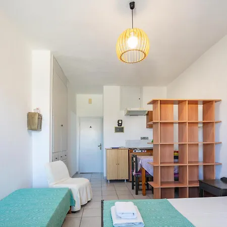 Old Town With Balcony, Marylee's #3 Rethymno